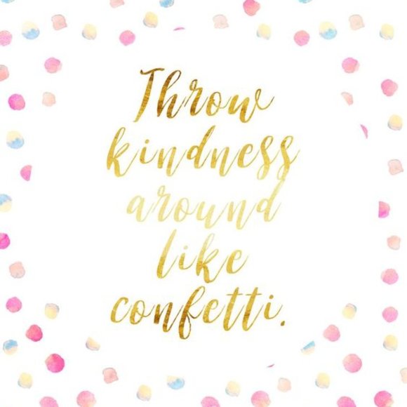 π» CLOSET INFO π» - Picture 3 of 3